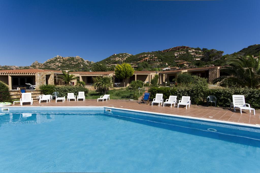 Residence Le Baiette Costa Paradiso Exterior foto